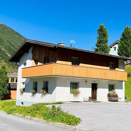 Chasetta Zum Sigrist Villa Galtür Esterno foto